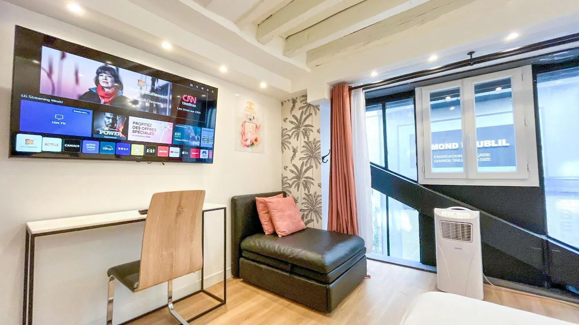 Urban Flat 179 - Pretty Loft Montorgueil Apartment Paris France